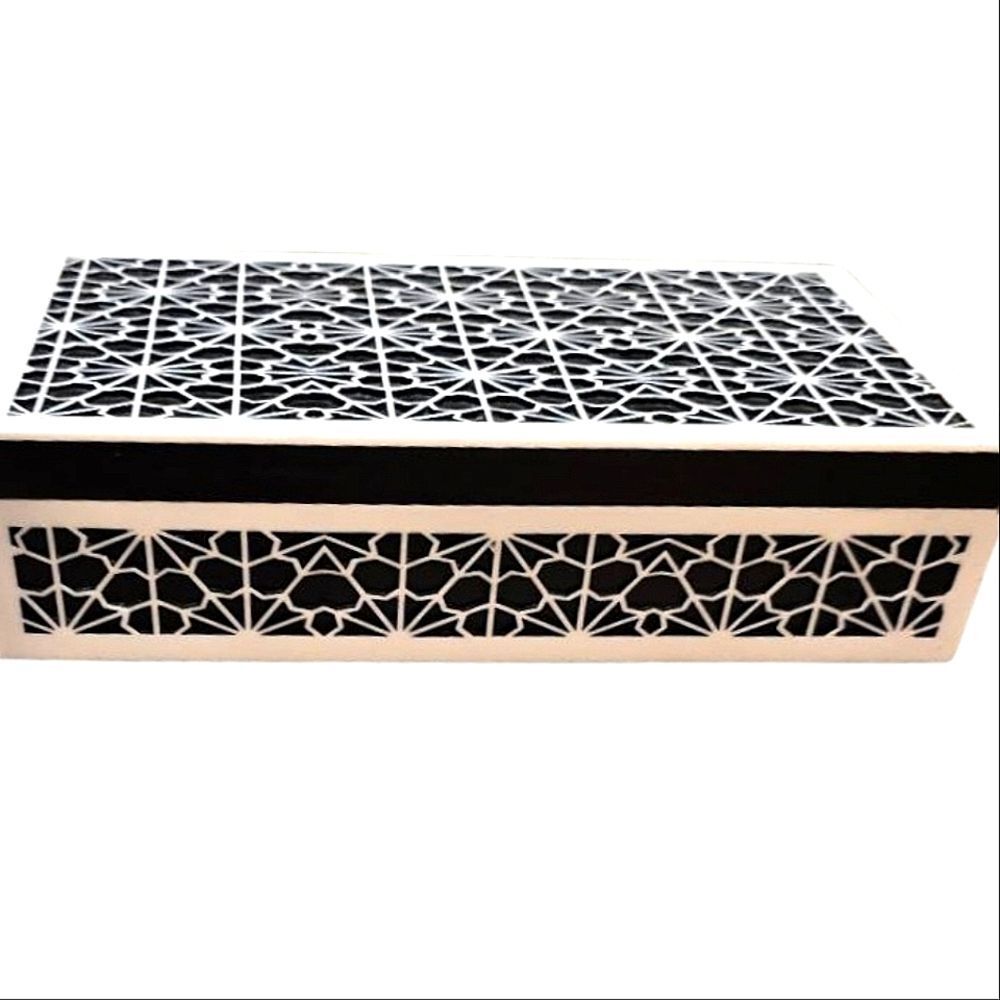 Handcrafted In India Bone & Resin Shiraz Pattern Keepsake Decorative Box - Picture 2 of 12